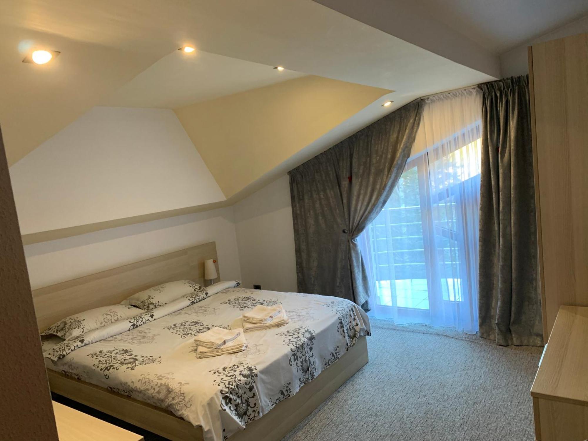 Casa Cristian Villa Sinaia Ngoại thất bức ảnh